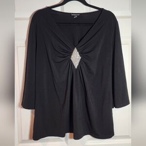 Blooming Rose Black Rhinestone Embellished 3/4 Top 1X